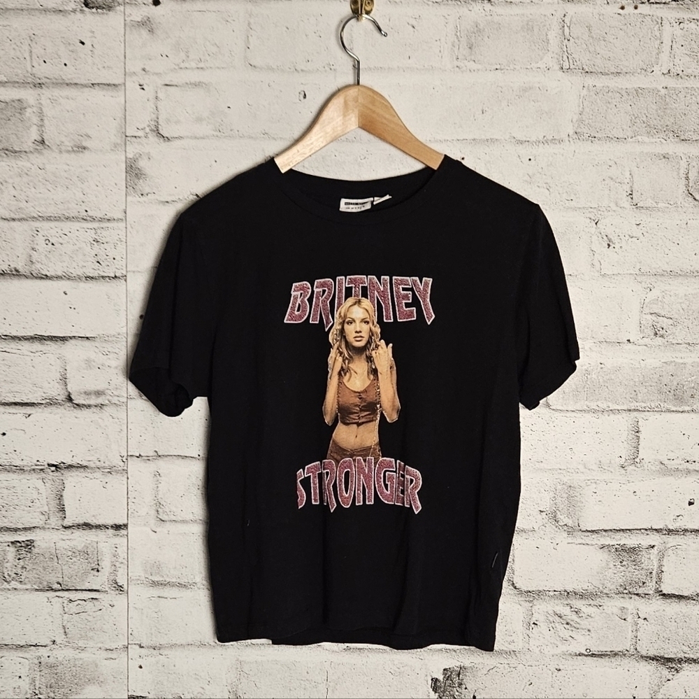Noisy May Britney Spears Stronger Graphic Tee Black Women’s Top Size L